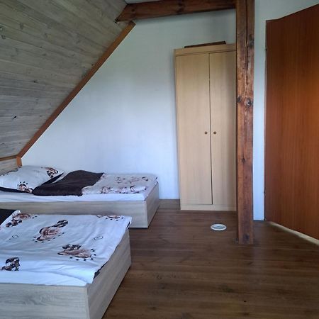 Bizon Guest House Sadowne Exterior photo
